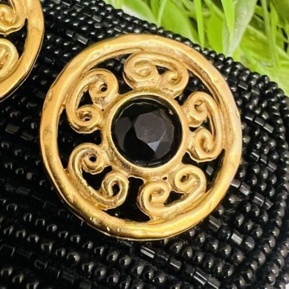 Vintage Carol Dauplaise Brushed Satin Gold Lace Black Center Large Earrings - Picture 2 of 6